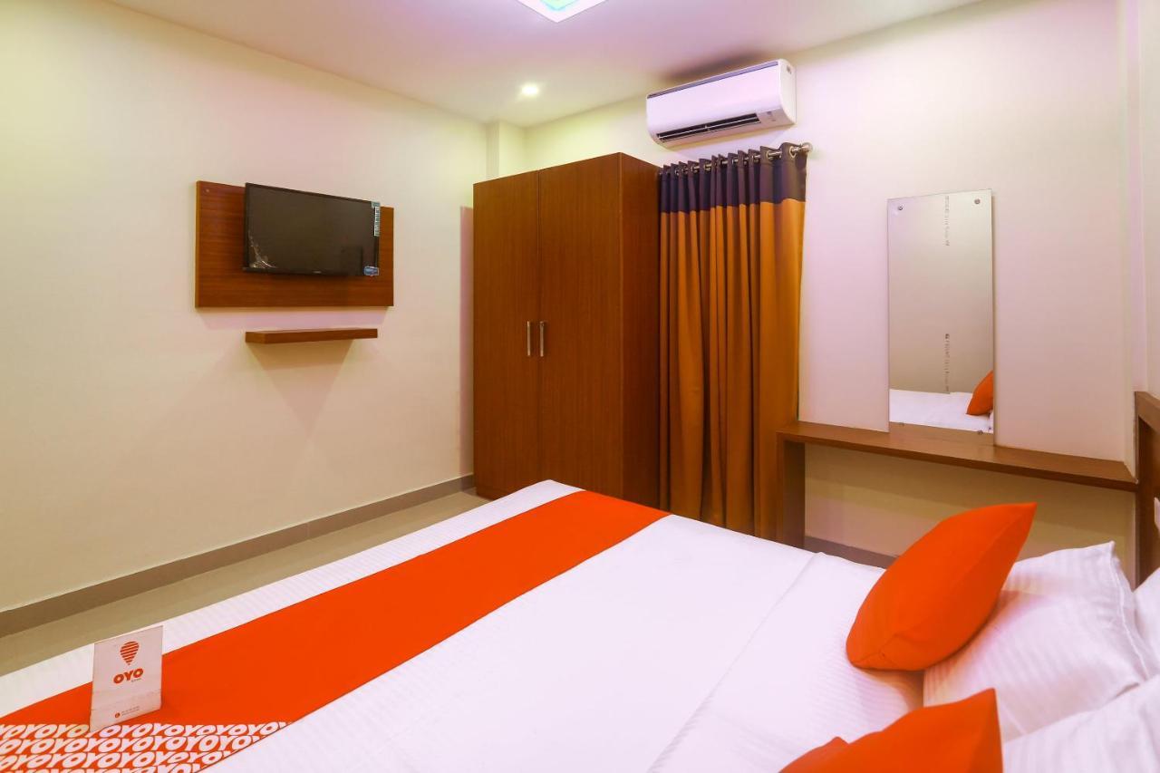 Oyo Ramis Residency Hotell Kannur Exteriör bild