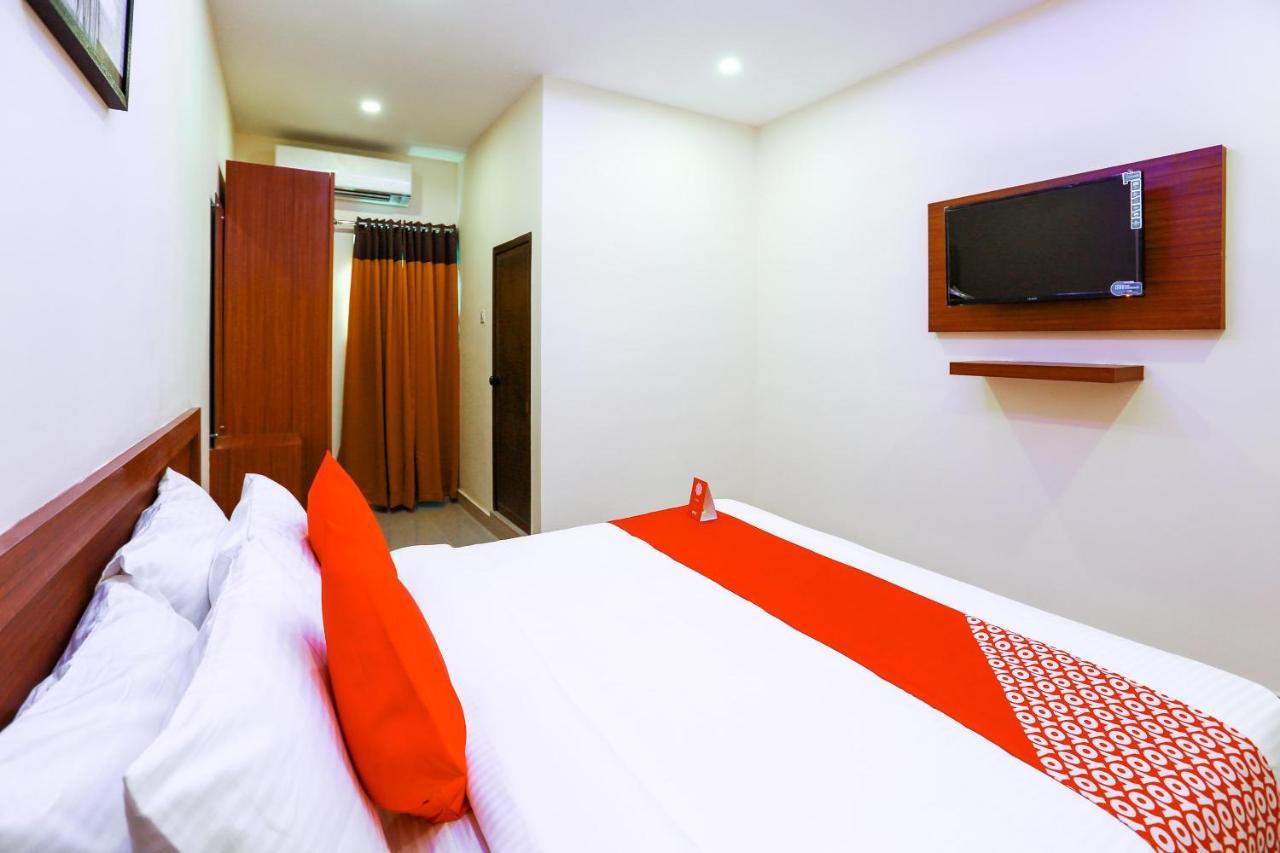 Oyo Ramis Residency Hotell Kannur Exteriör bild