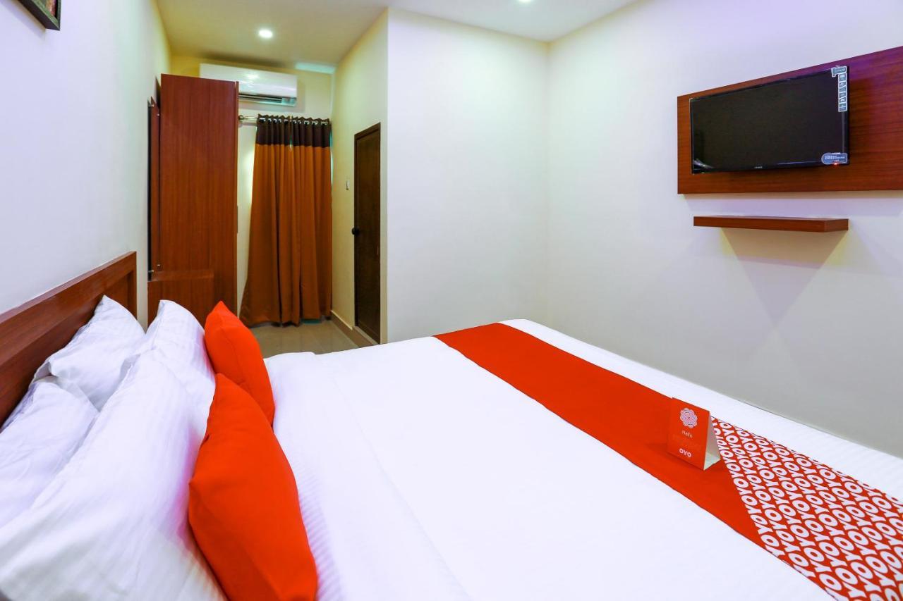 Oyo Ramis Residency Hotell Kannur Exteriör bild