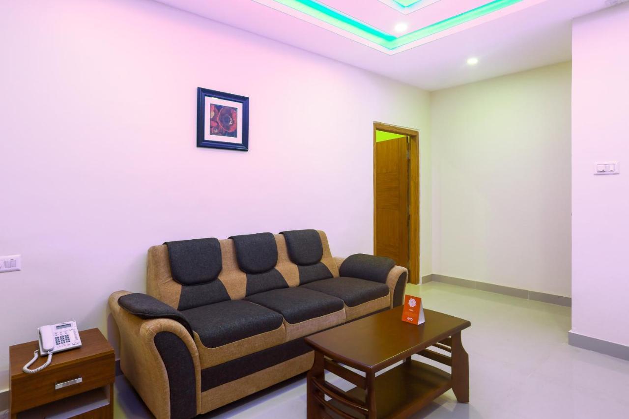 Oyo Ramis Residency Hotell Kannur Exteriör bild