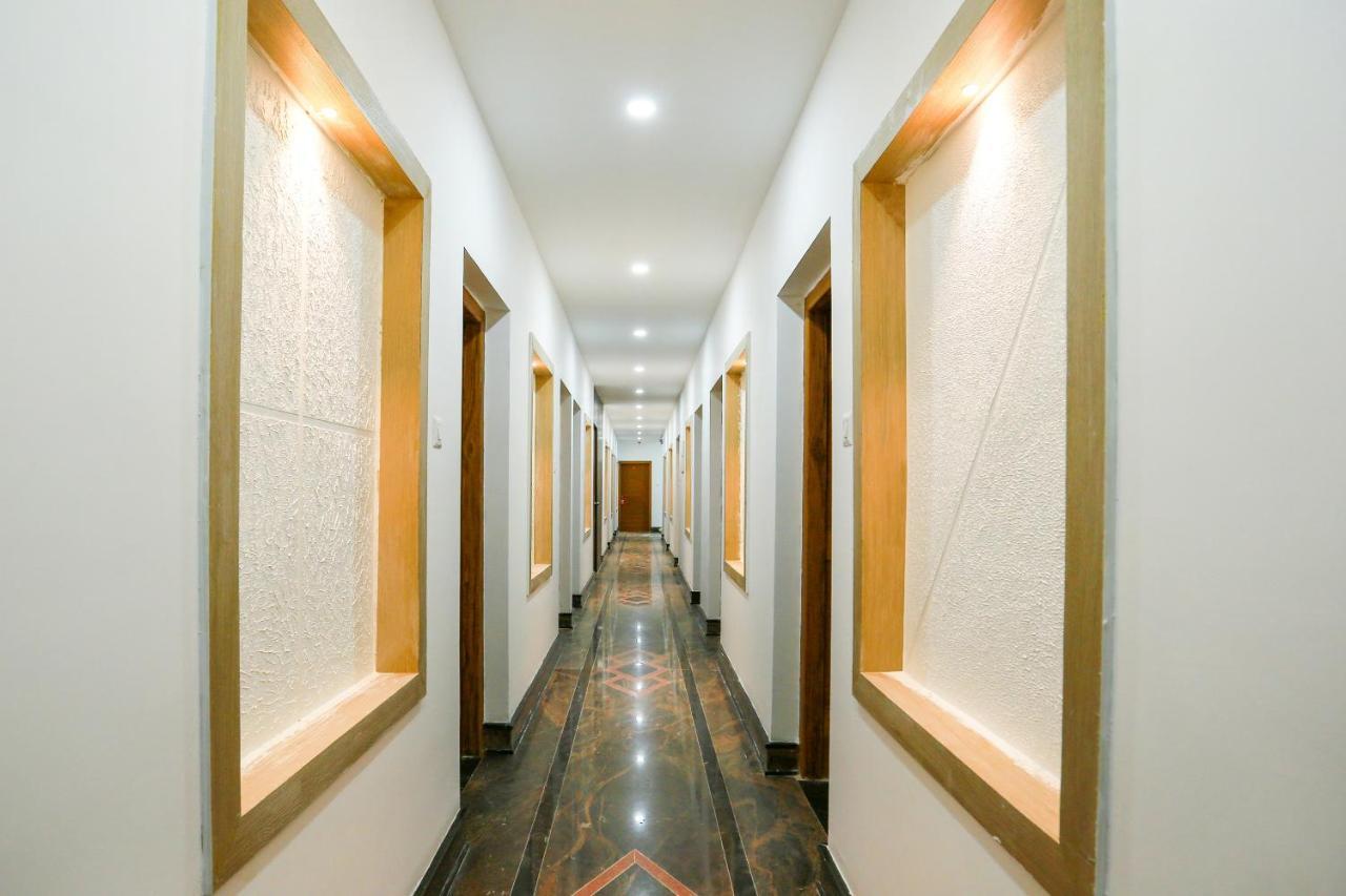 Oyo Ramis Residency Hotell Kannur Exteriör bild