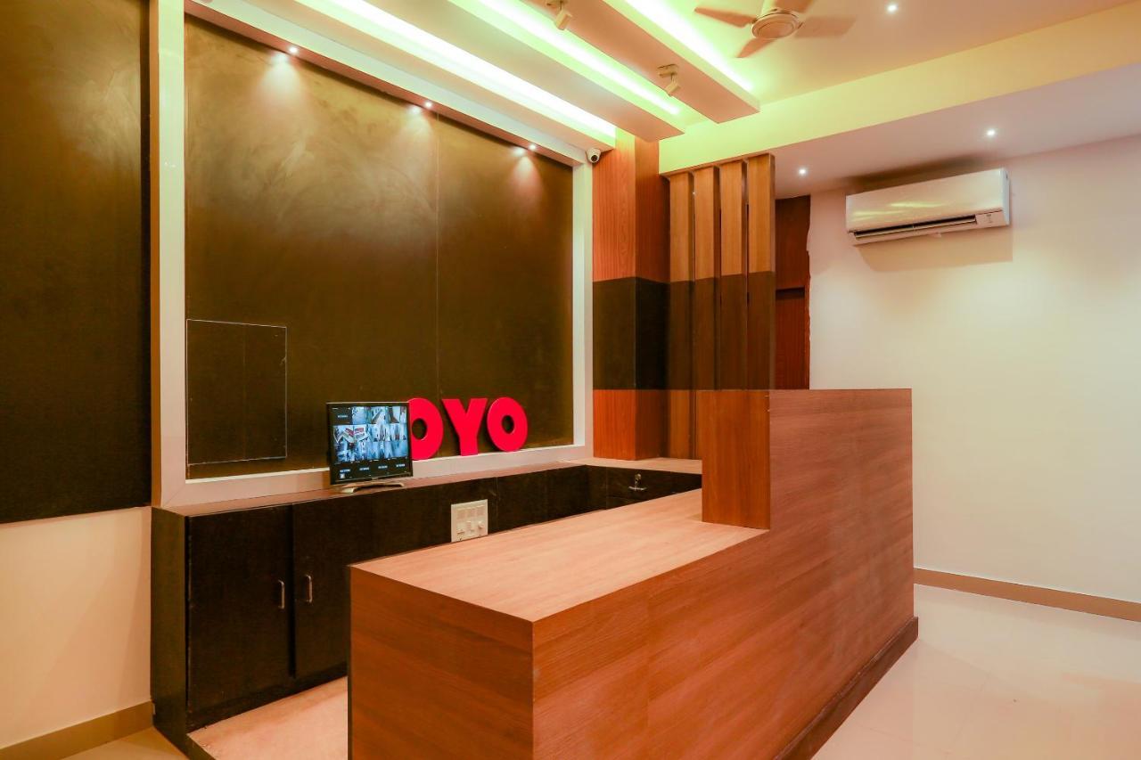 Oyo Ramis Residency Hotell Kannur Exteriör bild